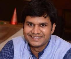 Dr Manish Saxena